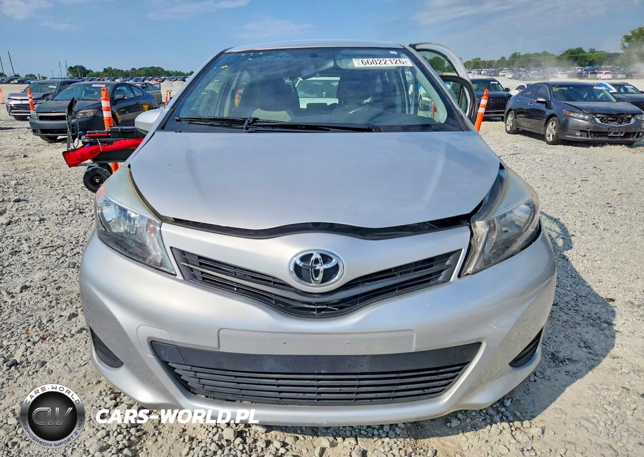 2013 Toyota Yaris 5-Door L VIN:JTDKTUD39DD568256 - 5