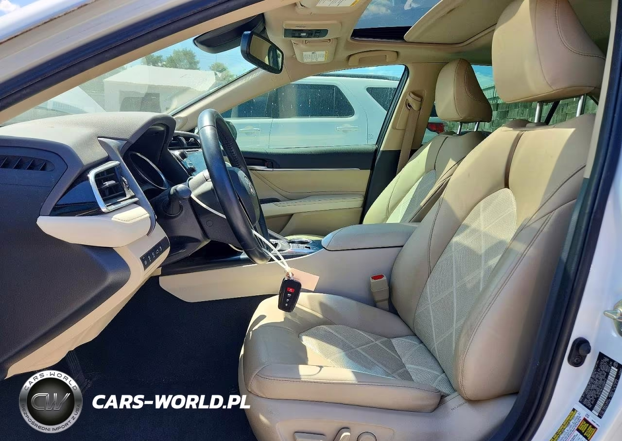 2018 Toyota Camry Hybrid Xle VIN:4T1B21HK3JU508712 - 7