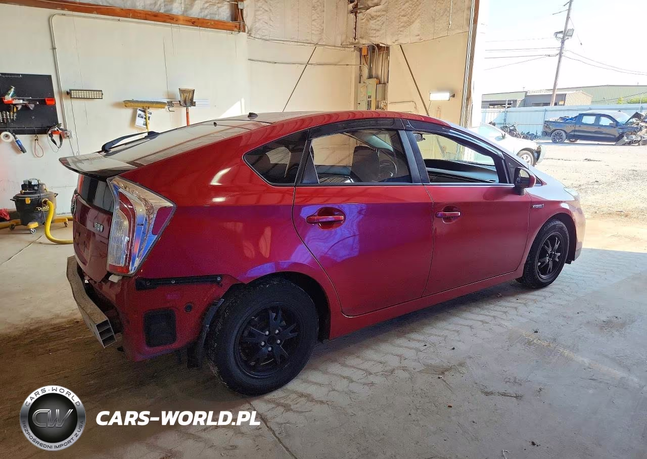 2012 Toyota Prius Two VIN:JTDKN3DU8C5473306 - 3