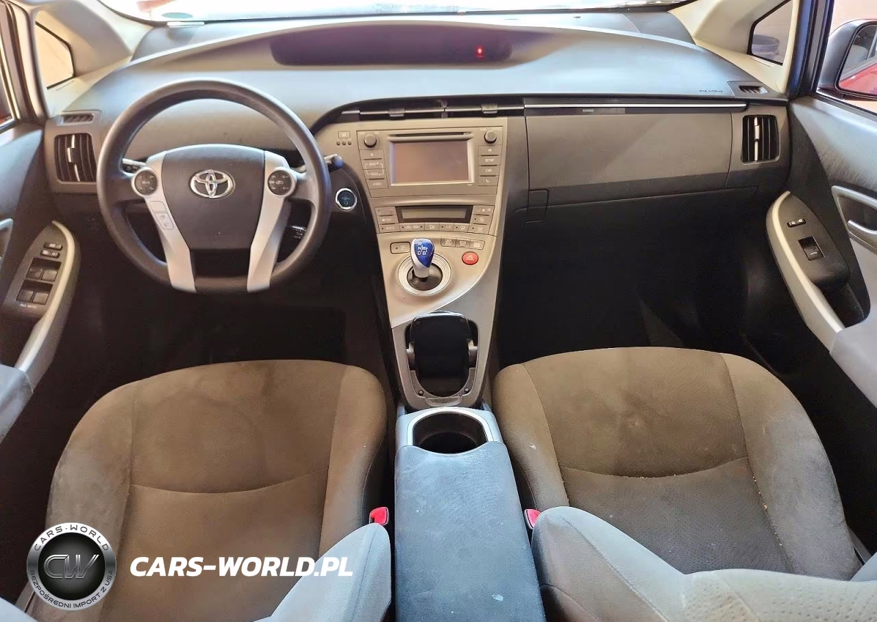 2012 Toyota Prius Two VIN:JTDKN3DU8C5473306 - 8