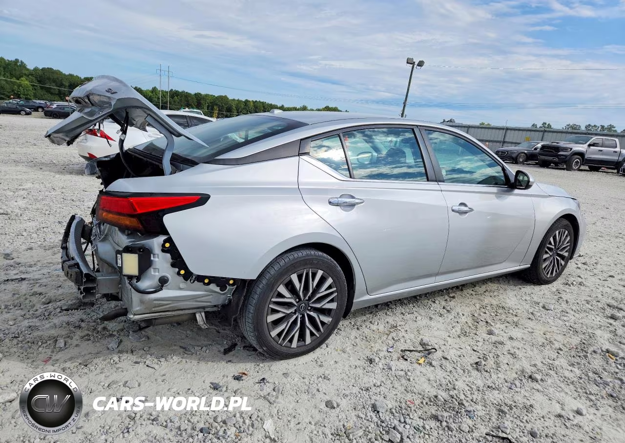 2023 Nissan Altima Sv VIN:1N4BL4DV3PN320011 - 3