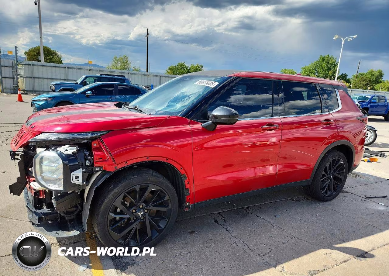 2024 Mitsubishi Outlander Se – zdjęcie 1 z 13