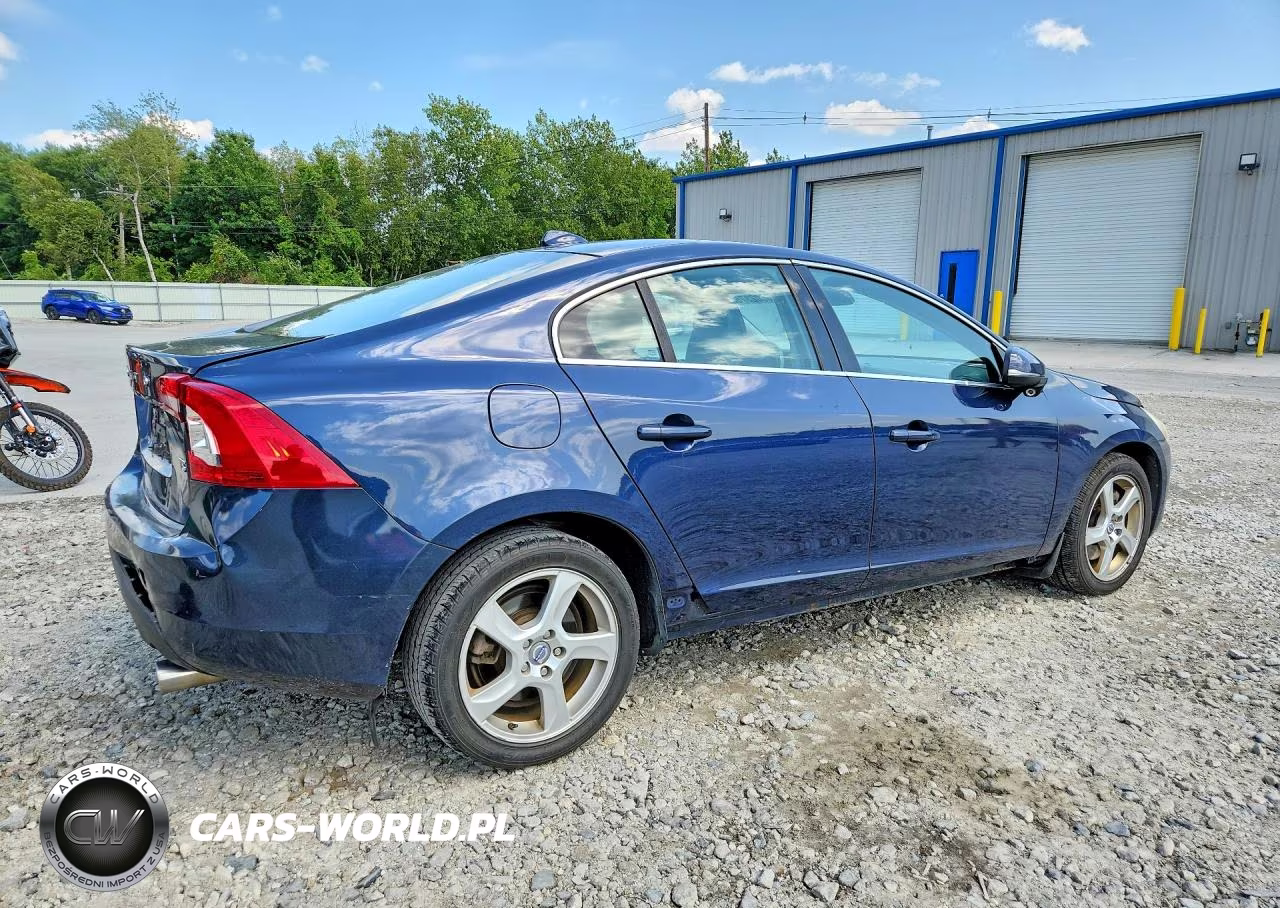2012 Volvo S60 T5 VIN:YV1622FS9C2112789 - 3