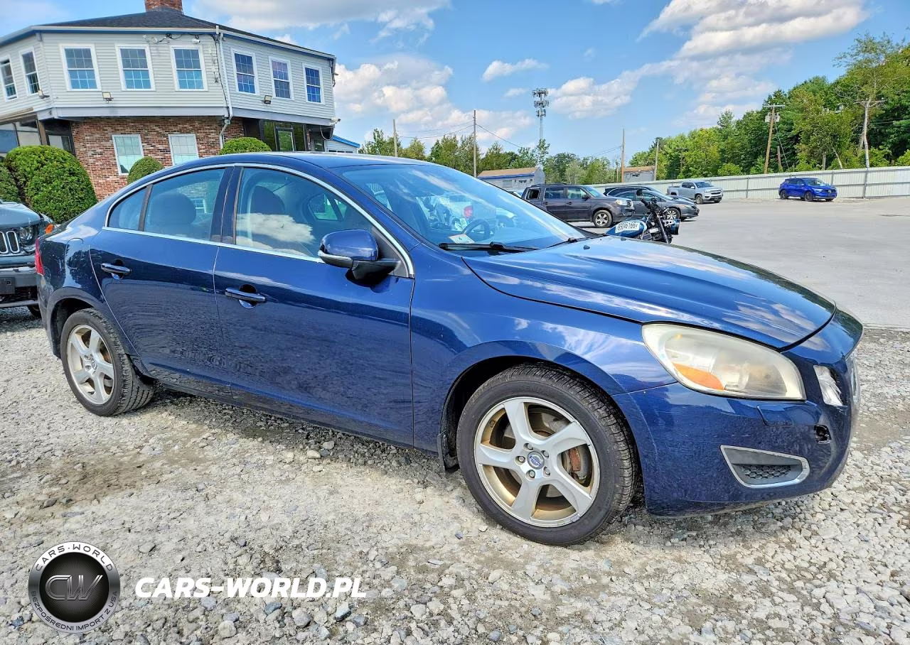 2012 Volvo S60 T5 VIN:YV1622FS9C2112789 - 4