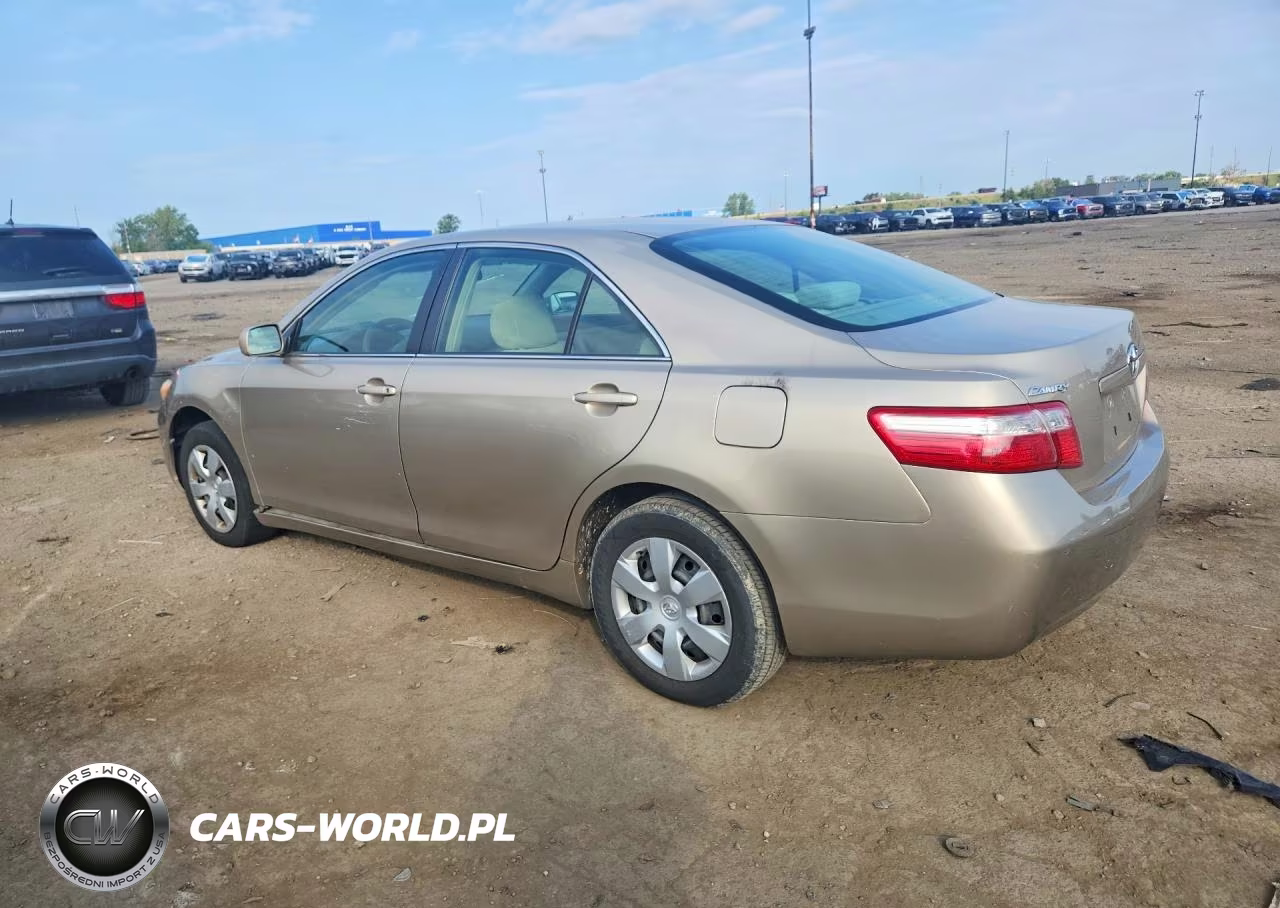 2007 Toyota Camry Le VIN:4T1BE46K77U037233 - 2