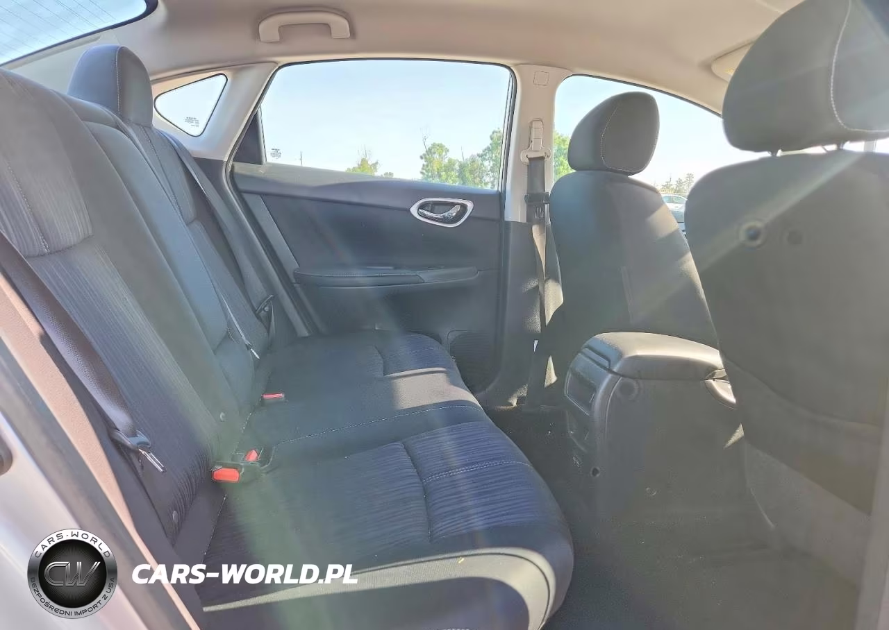 2018 Nissan Sentra Sv VIN:3N1AB7AP0JL659612 - 10