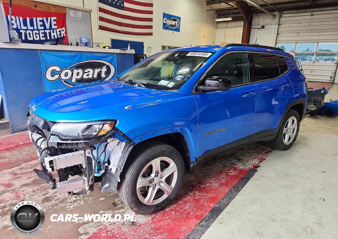 2023 Jeep Compass Latitude