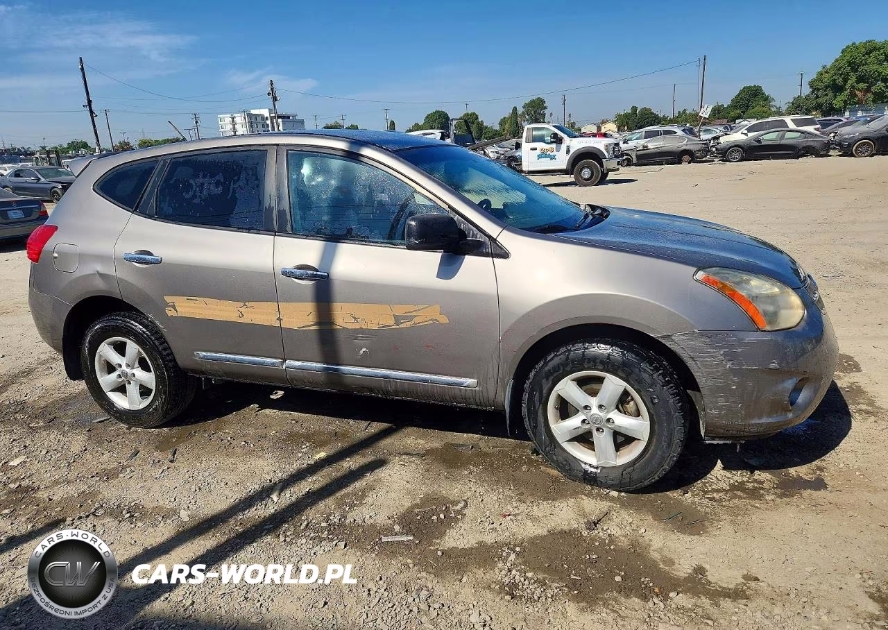 2012 Nissan Rogue S VIN:JN8AS5MT9CW274836 - 4