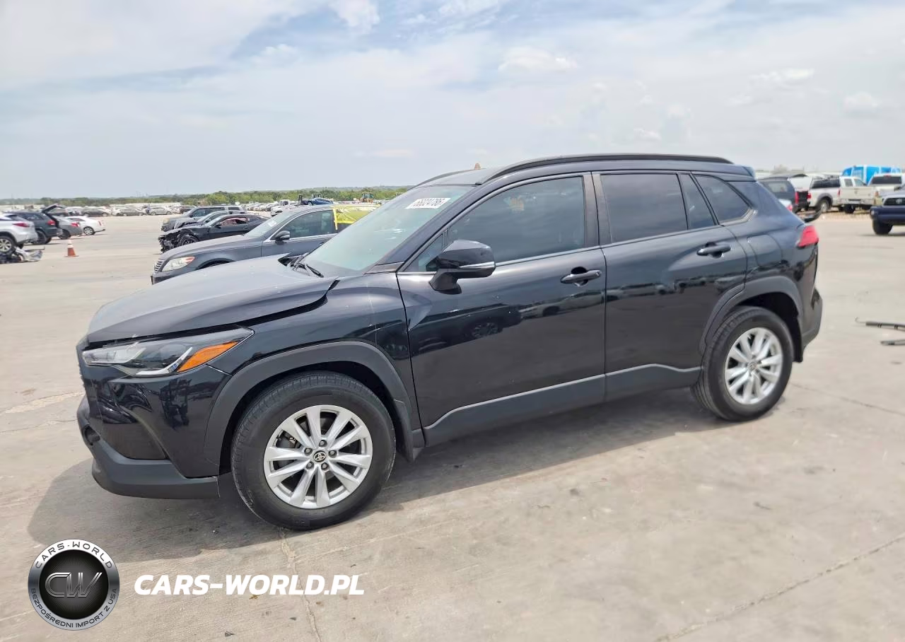 2023 Toyota Corolla Cross Le VIN:7MUCAAAGXPV070145 - 1