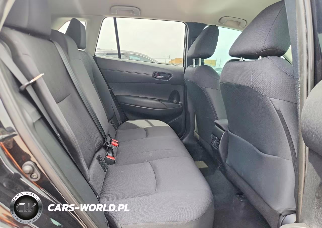 2023 Toyota Corolla Cross Le VIN:7MUCAAAGXPV070145 - 10