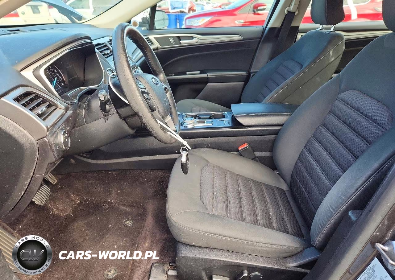 2017 Ford Fusion Se VIN:3FA6P0H71HR369846 - 7