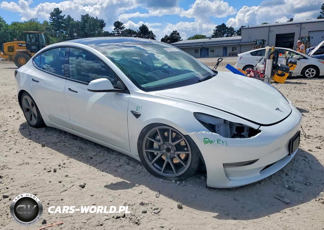 2023 Tesla Model 3 VIN:5YJ3E1EA7PF481544 - 4