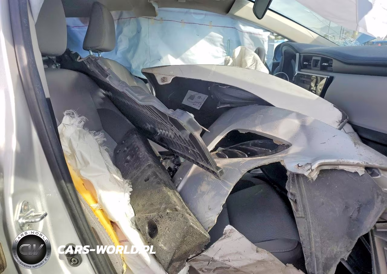2017 Toyota Corolla Le VIN:5YFBURHE9HP679771 - 7
