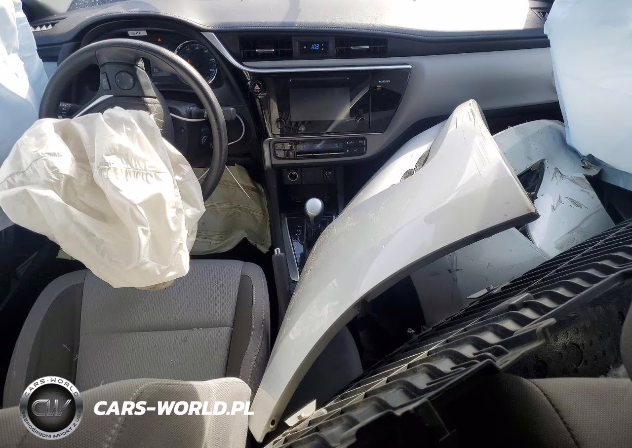 2017 Toyota Corolla Le VIN:5YFBURHE9HP679771 - 8