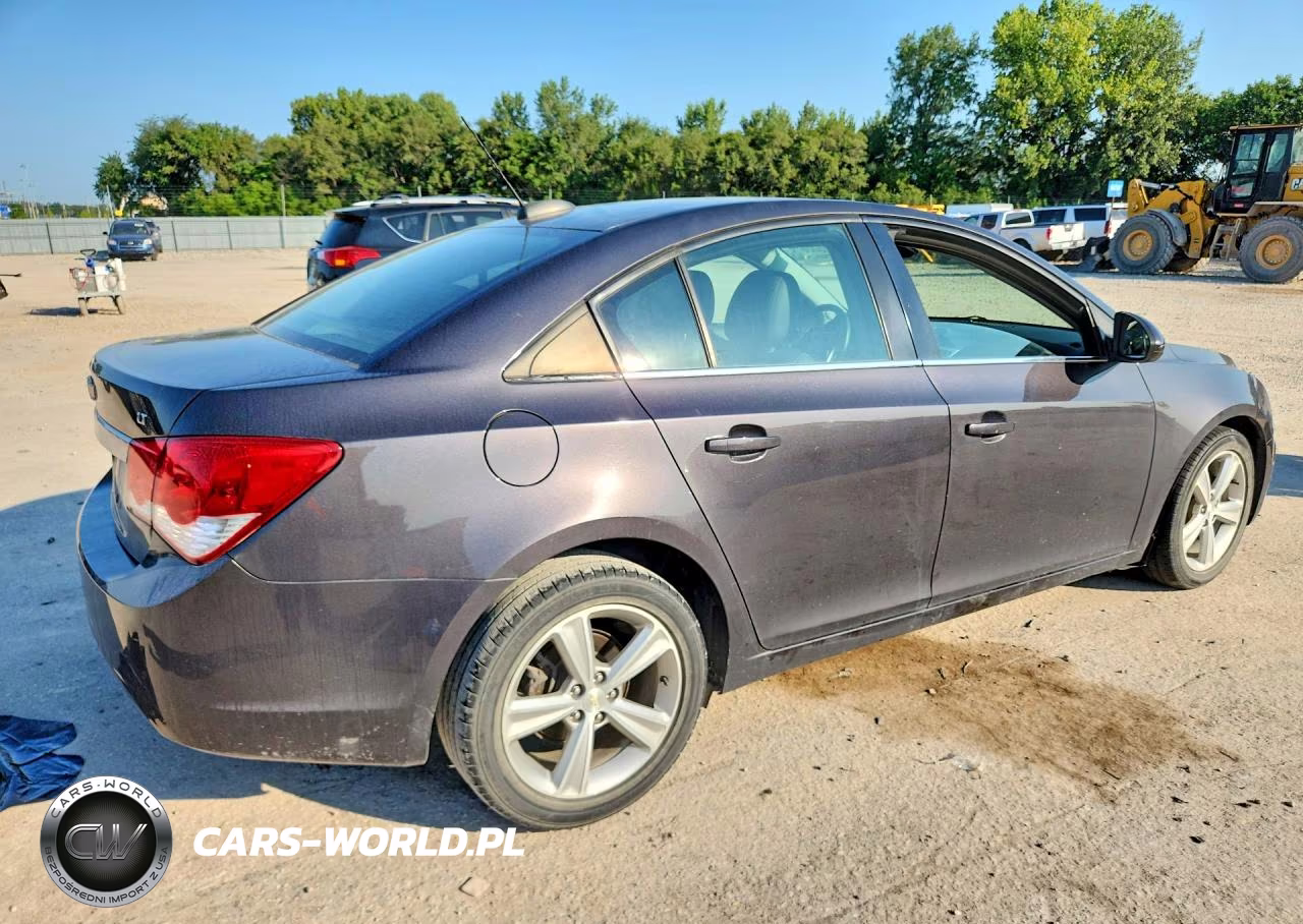 2015 Chevrolet Cruze Lt VIN:1G1PE5SB2F7263837 - 3