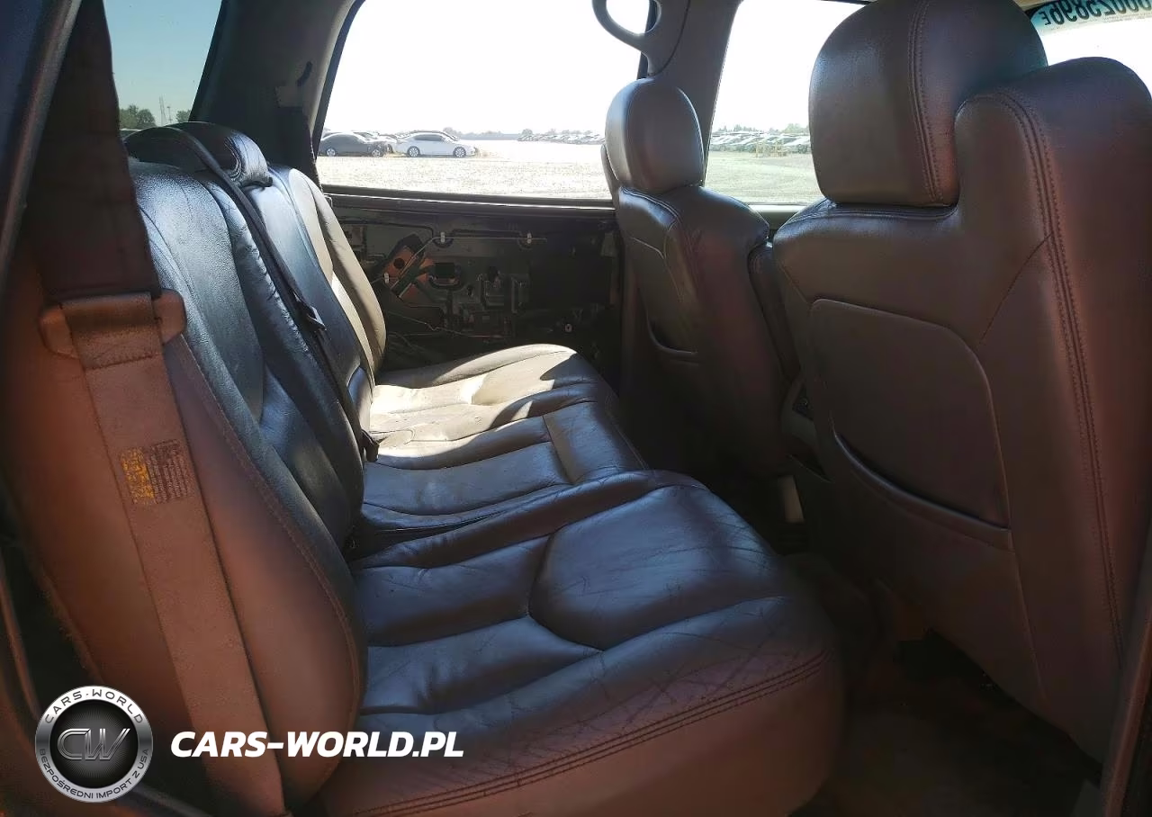 2003 GMC Yukon VIN:1GKEK13T33J146066 - 10