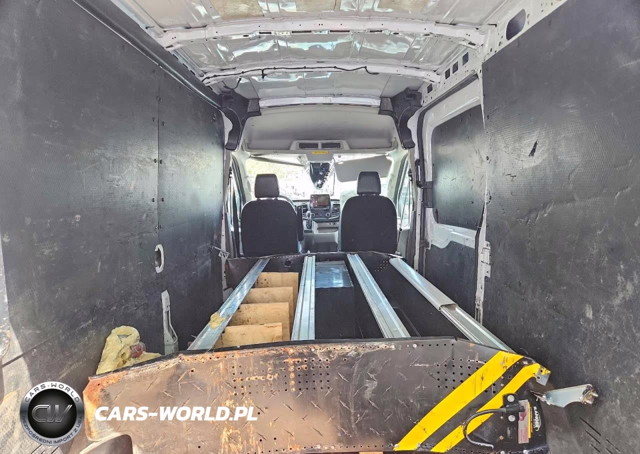 2020 Ford Transit T-250 VIN:1FTBR1C86LKA36080 - 10