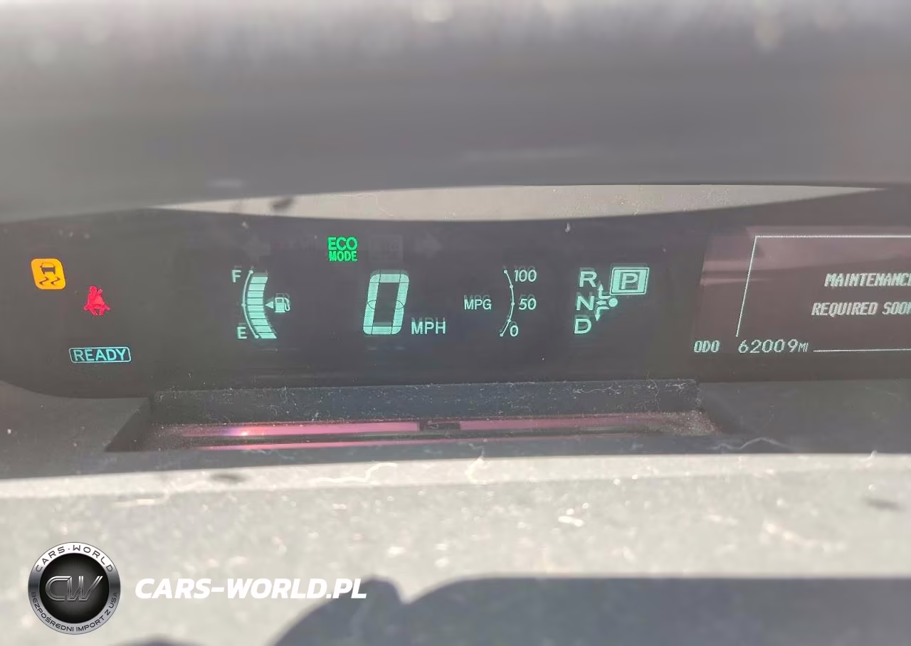 2013 Toyota Prius Three VIN:JTDKN3DU2D5668528 - 9