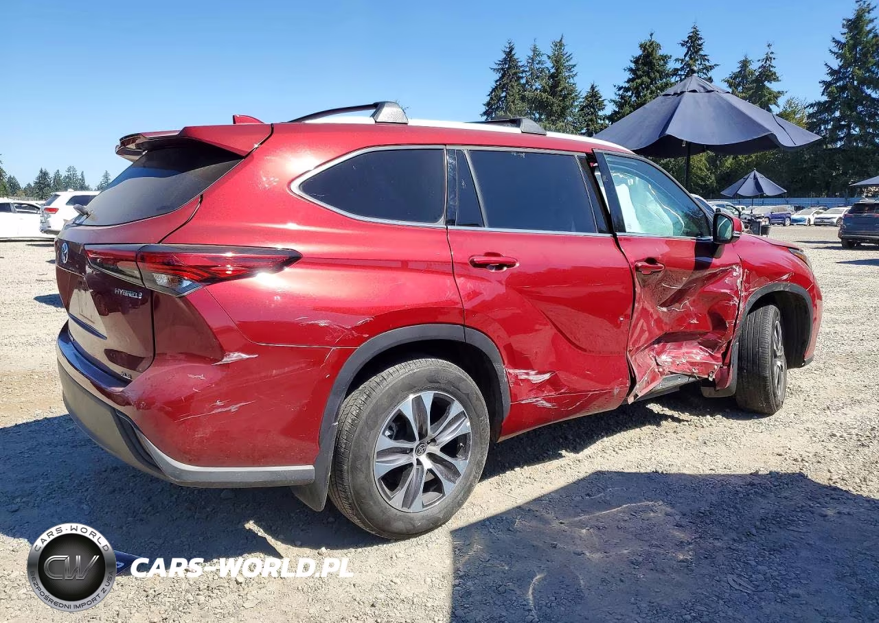 2022 Toyota Highlander Hybrid Xle VIN:5TDHARAH2NS513442 - 3