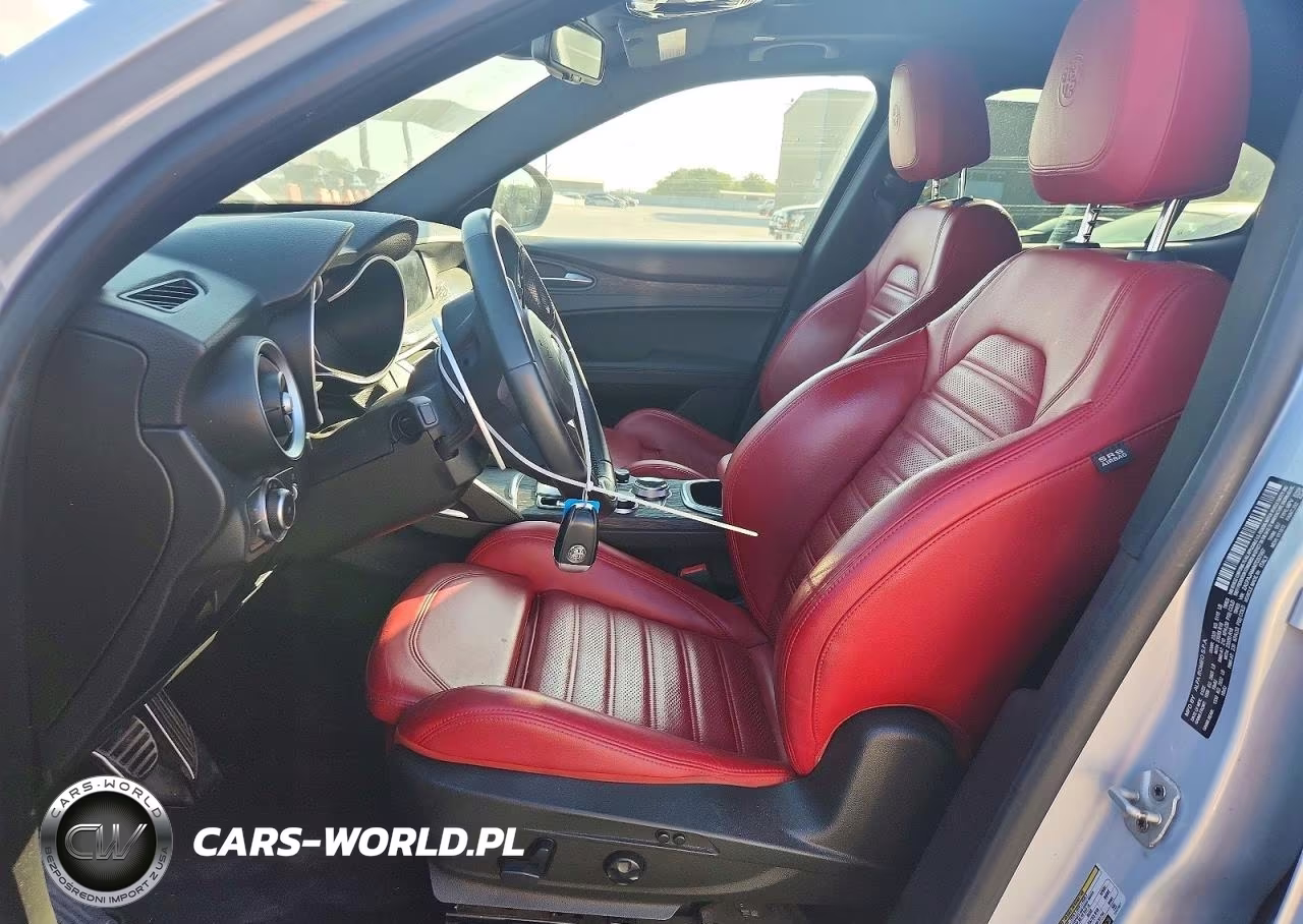 2022 Alfa Romeo Stelvio VIN:ZASPAJAN4N7D37997 - 7