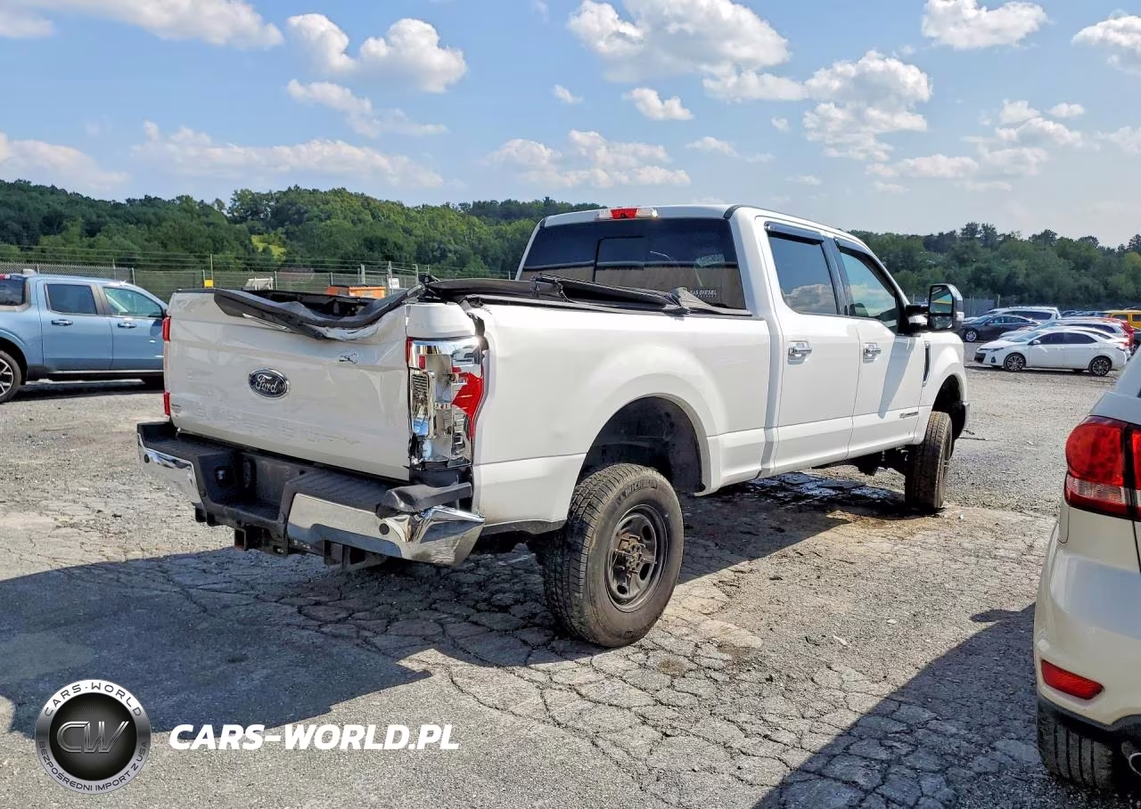 2019 Ford F250 Super Duty VIN:1FT7W2BT7KEG67539 - 3