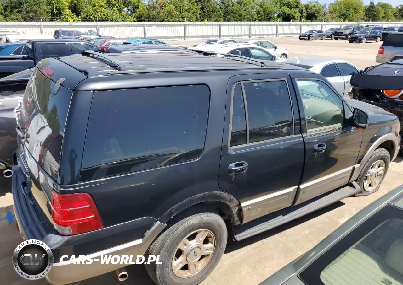 2003 Ford Expedition Eddie Bauer VIN:1FMRU17W63LA88840 - 3