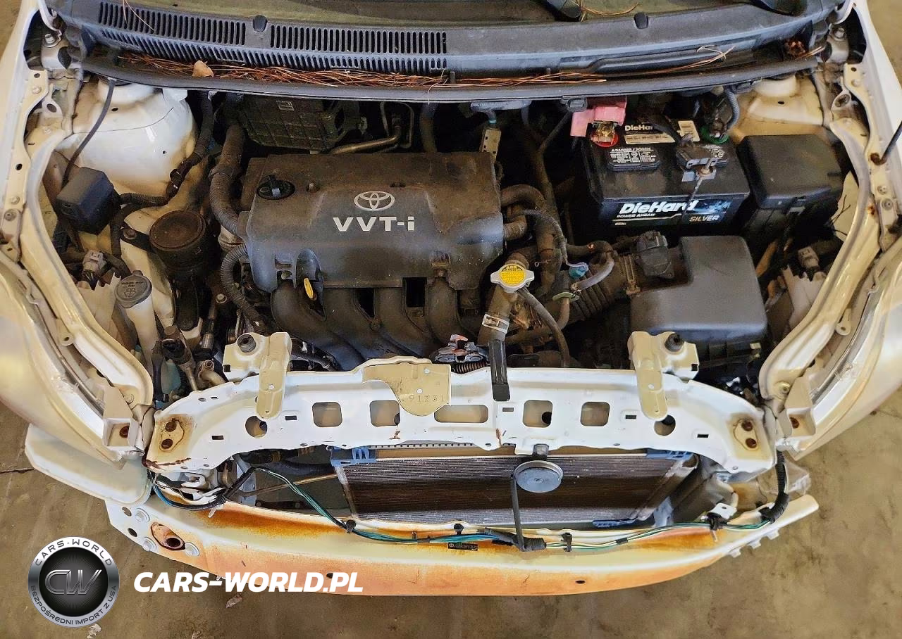 2007 Toyota Yaris Base VIN:JTDBT903X71135702 - 11