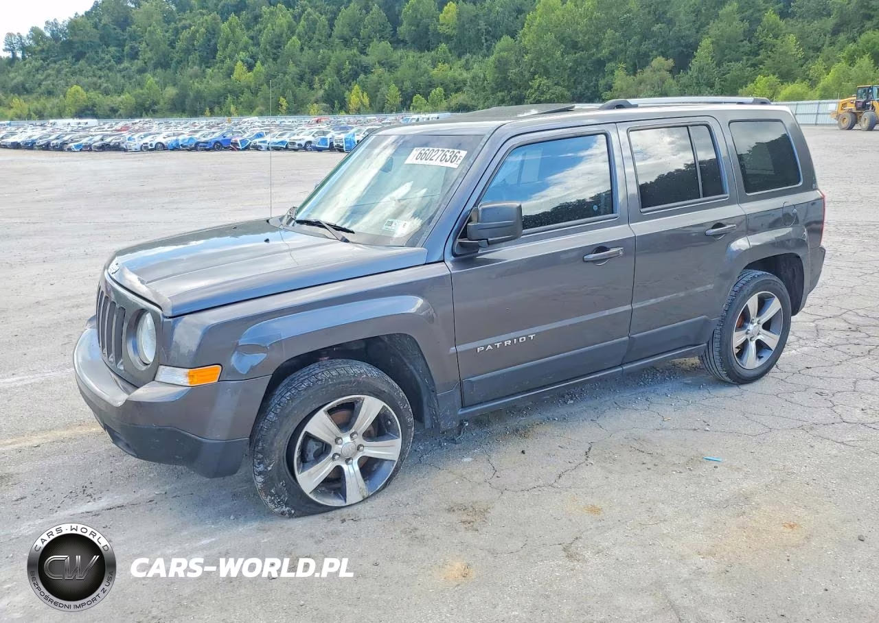 2016 Jeep Patriot Latitude VIN:1C4NJPFAXGD643664 - 1