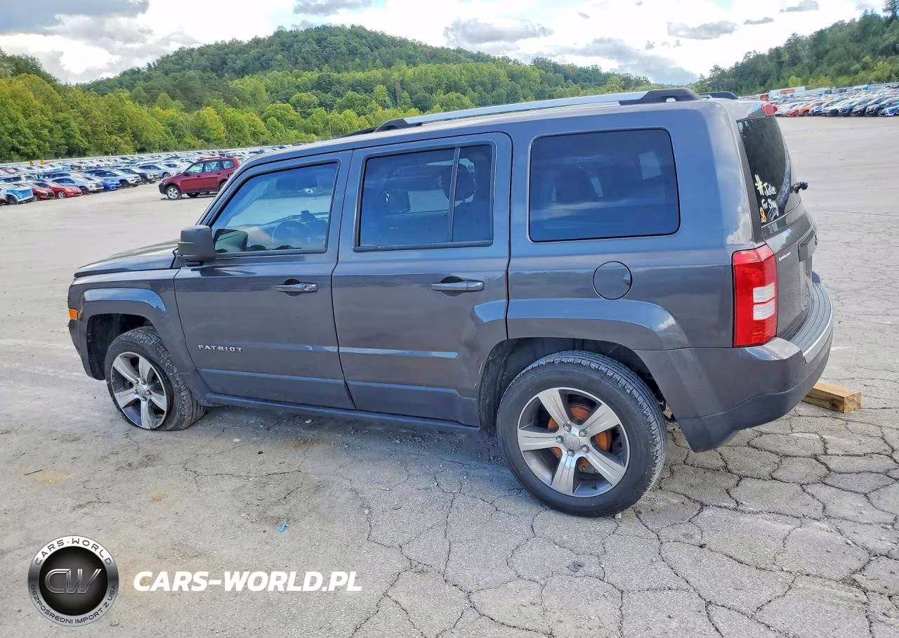 2016 Jeep Patriot Latitude VIN:1C4NJPFAXGD643664 - 2