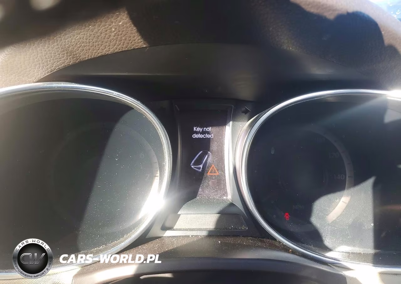 2013 Hyundai Santa Fe Sport 2.4L VIN:5XYZU3LB6DG021607 - 9