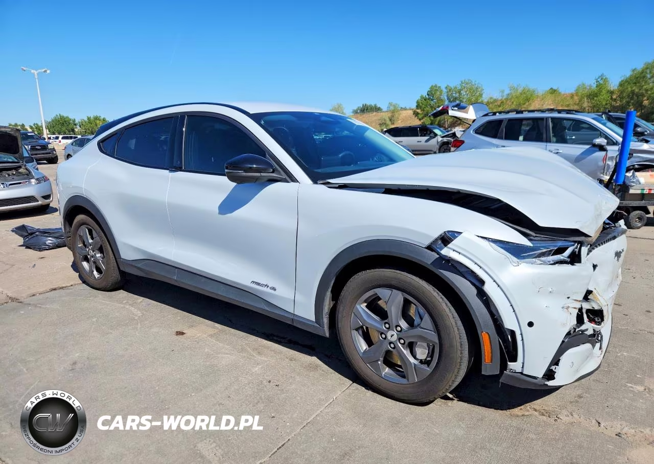 2023 Ford Mustang Mach-E Select VIN:3FMTK1SS9PMA09360 - 4