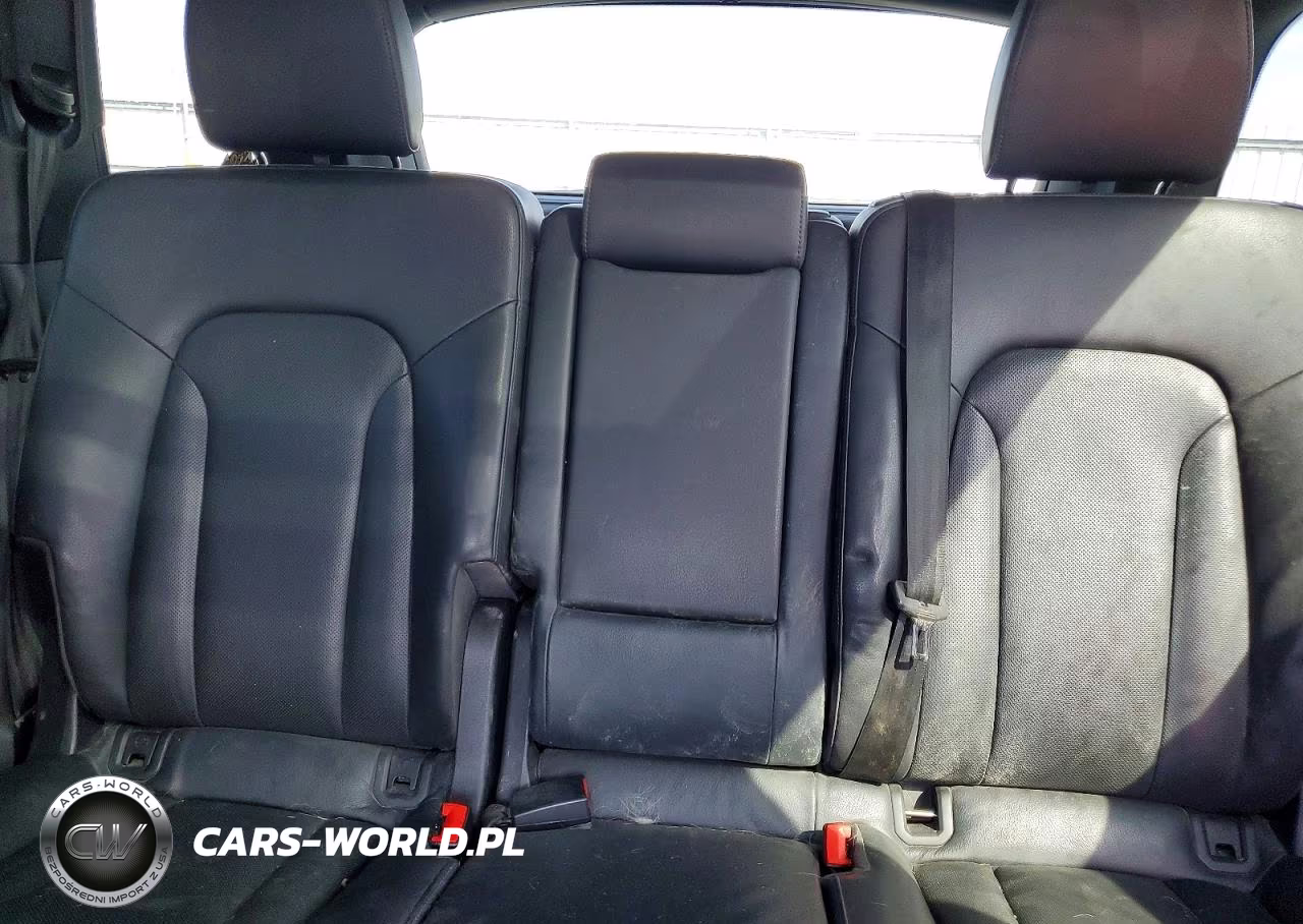 2015 Audi Q7 Prestige VIN:WA1DGAFE0FD022789 - 10