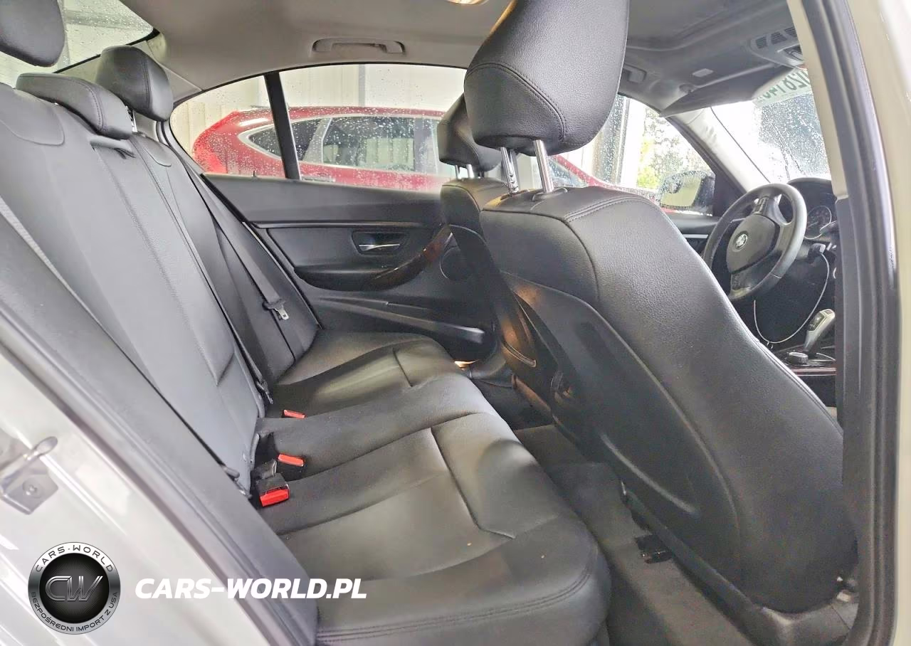 2016 BMW 320 Xi VIN:WBA8E5G52GNU20890 - 10