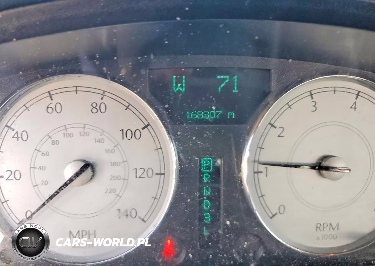 2005 Chrysler 300 Touring VIN:2C3JA53G75H642097 - 9