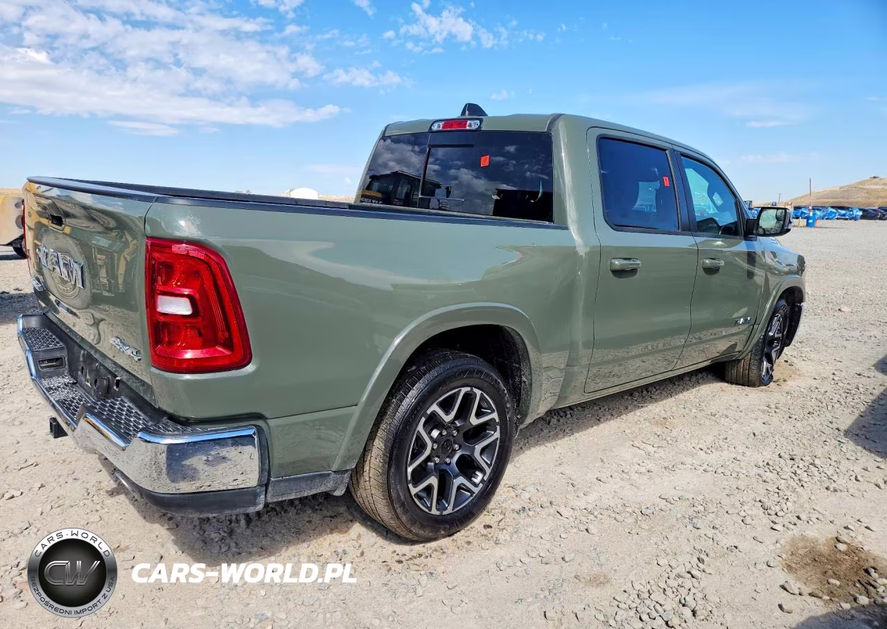2026 Ram 1500 Laramie VIN:1C6SRFJP3TN289483 - 3