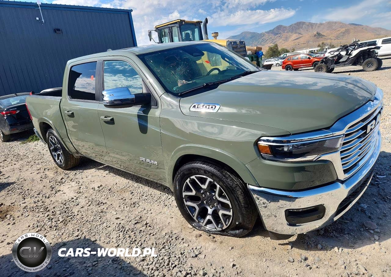 2026 Ram 1500 Laramie VIN:1C6SRFJP3TN289483 - 4