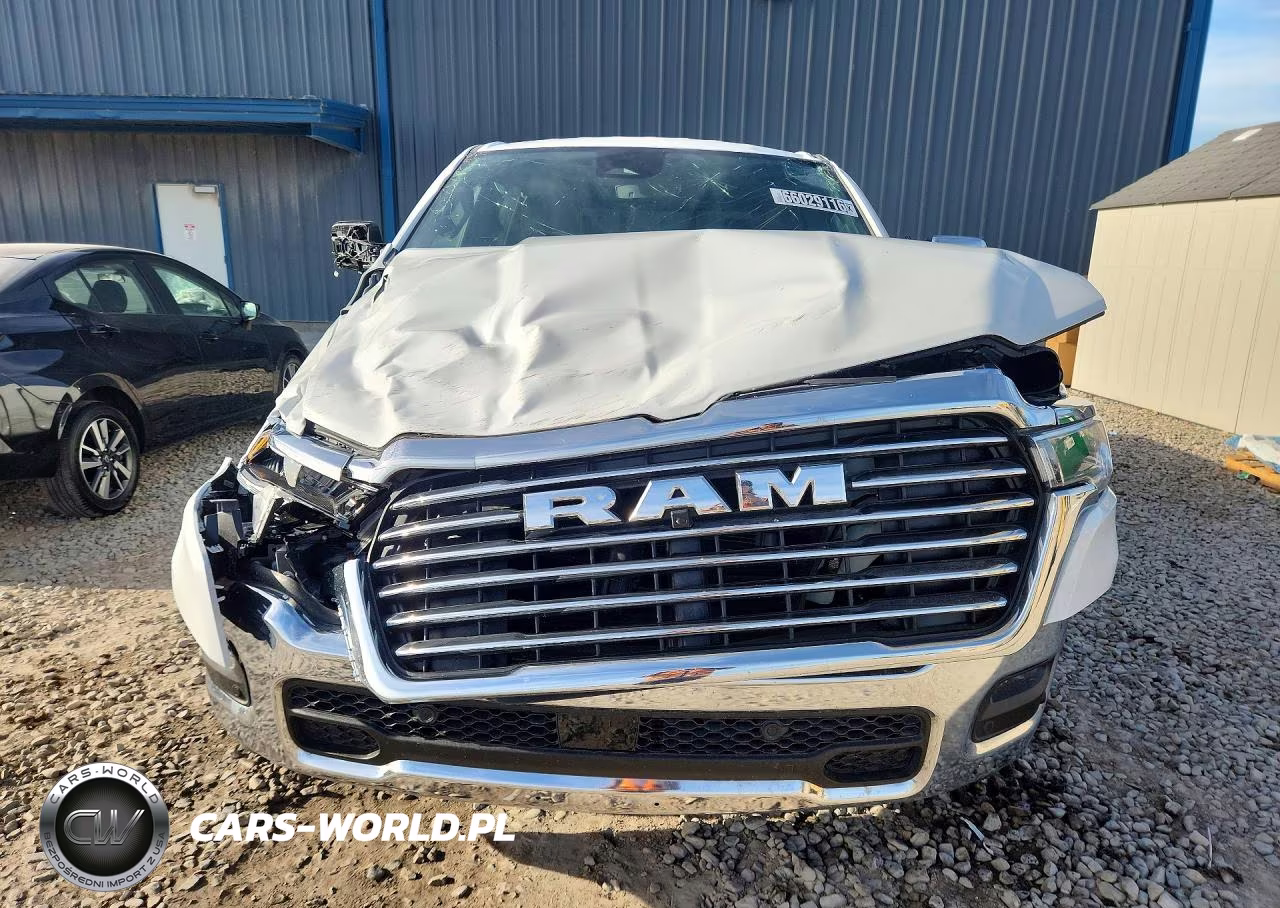 2026 Ram 1500 VIN:3C6SRFJP4T4175440 - 5