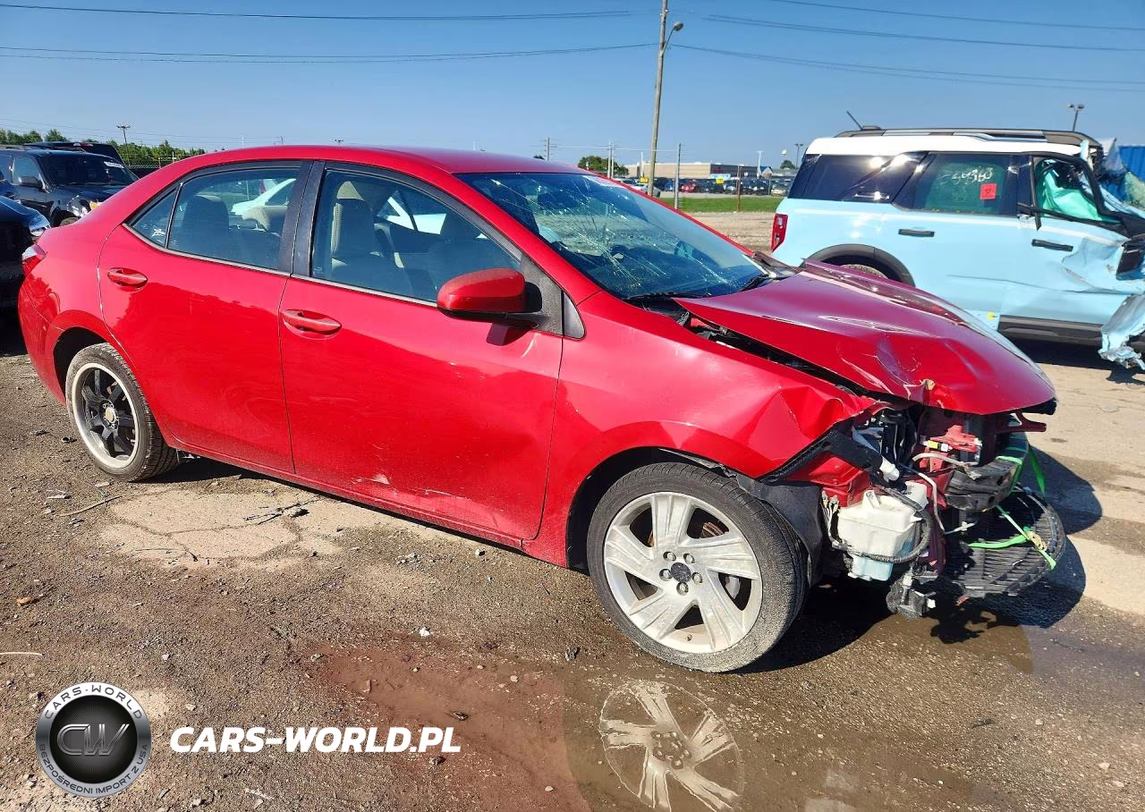 2015 Toyota Corolla Le VIN:2T1BURHEXFC380528 - 4