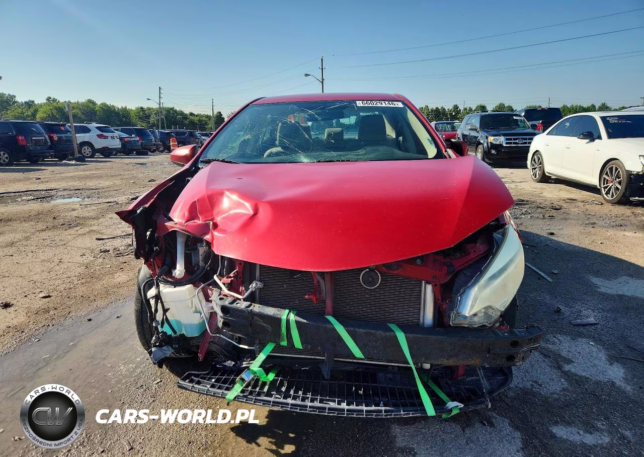 2015 Toyota Corolla Le VIN:2T1BURHEXFC380528 - 5