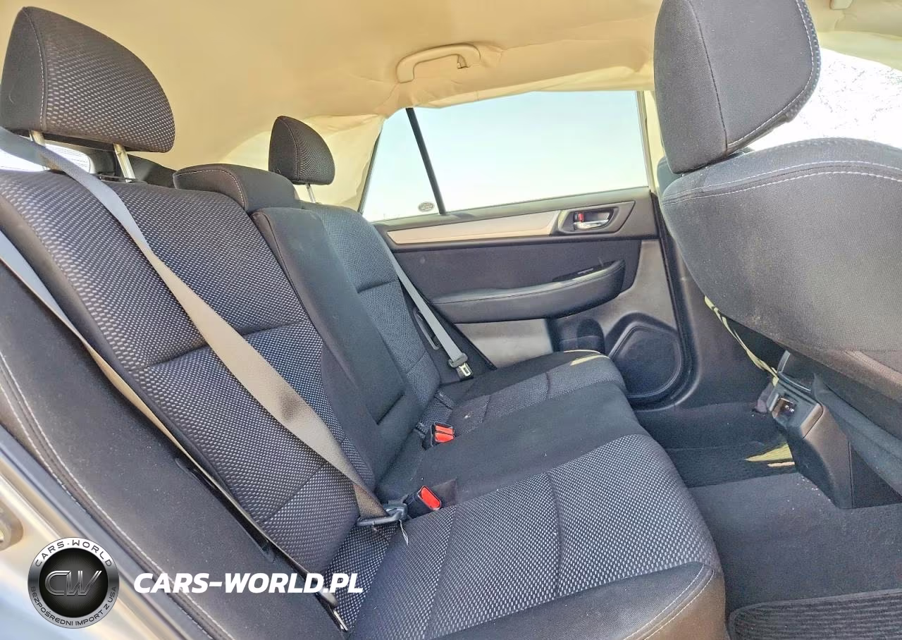 2019 Subaru Outback 2.5I Premium VIN:4S4BSAHC9K3379441 - 10