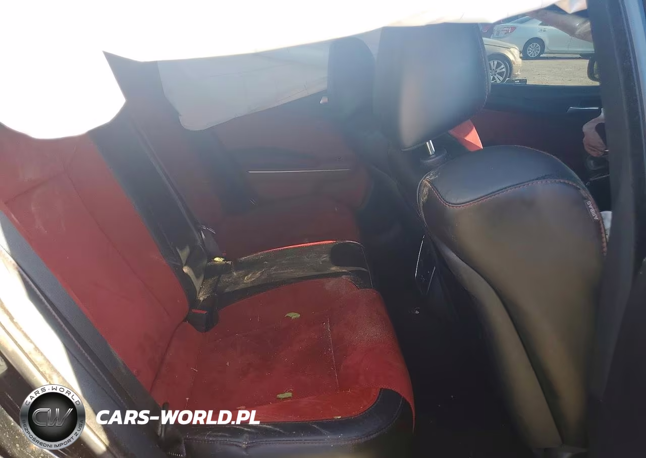 2022 Dodge Charger Scat Pack VIN:2C3CDXGJ1NH177978 - 10