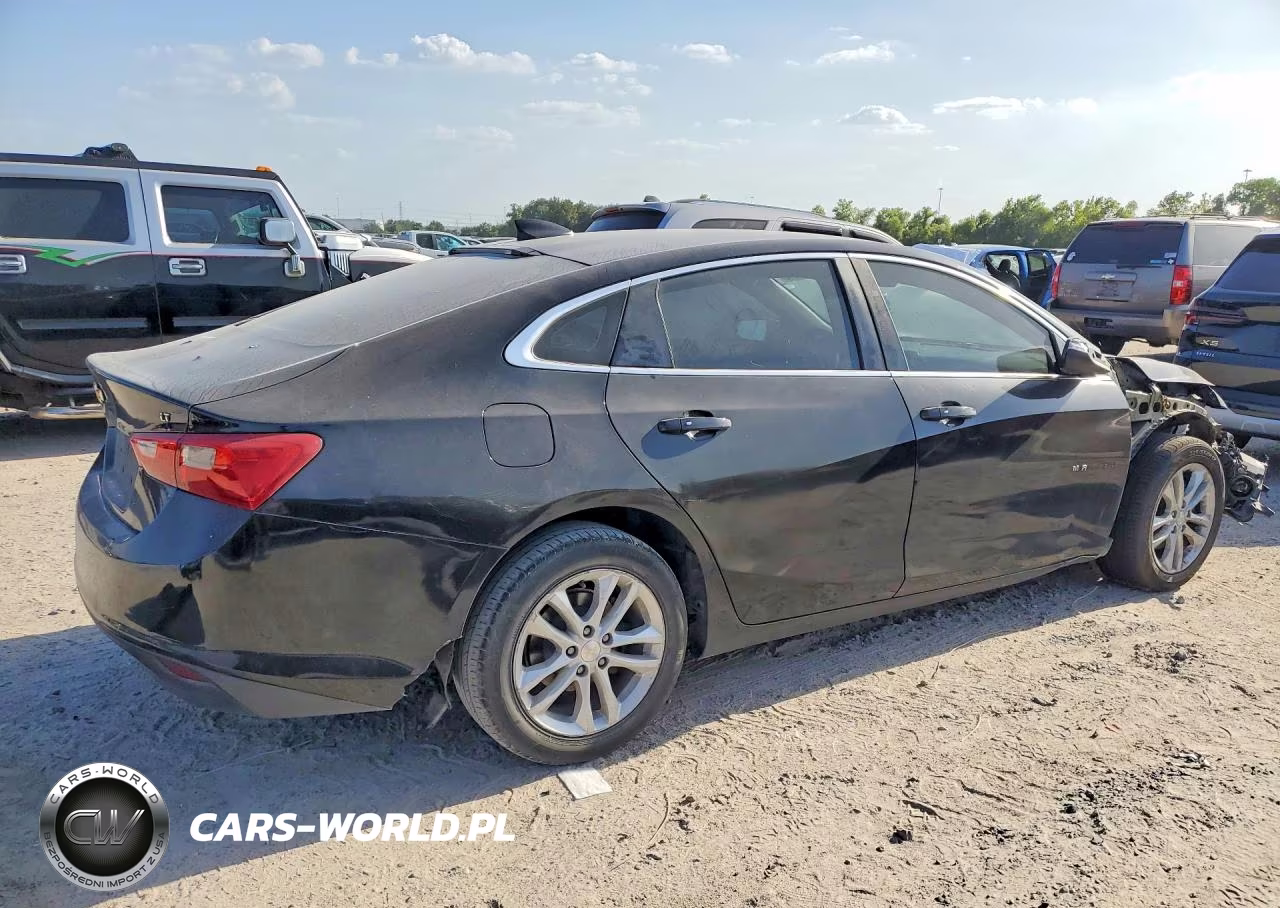 2017 Chevrolet Malibu Lt VIN:1G1ZE5ST2HF112622 - 3