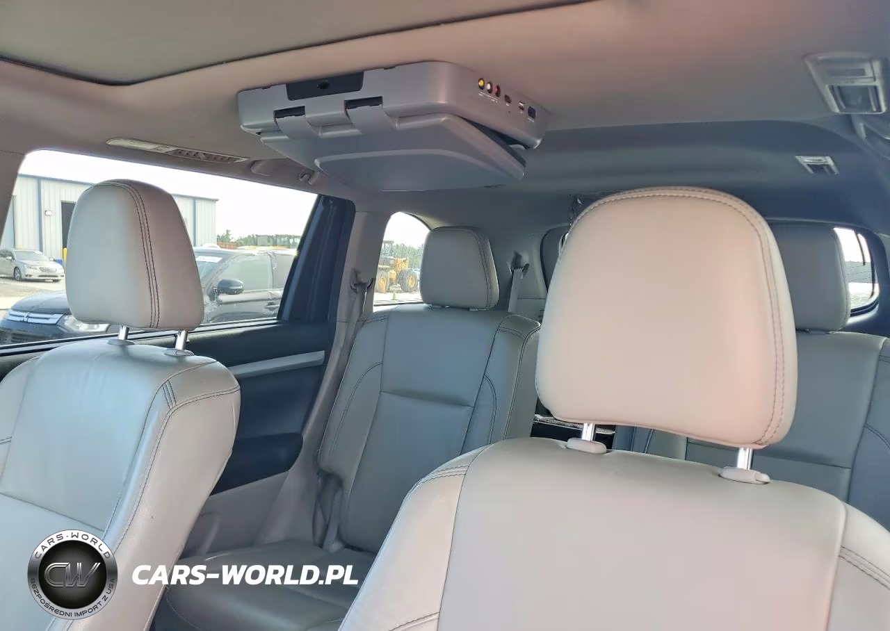 2017 Toyota Highlander Xle VIN:5TDKZRFH2HS519091 - 10