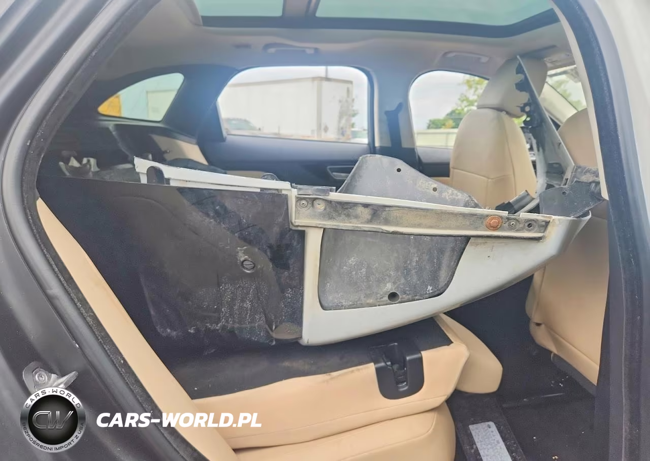 2017 Jaguar F-Pace Premium VIN:SADCJ2BV8HA884228 - 10