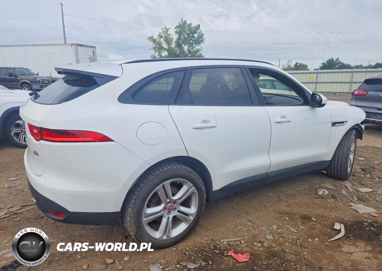 2017 Jaguar F-Pace Premium VIN:SADCJ2BV8HA884228 - 3