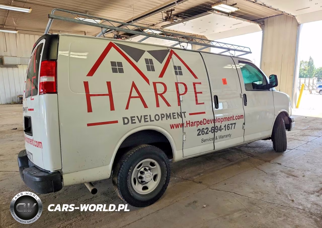 2019 Chevrolet Express 2500 Cargo Delivery Van VIN:1GCWGAFP6K1142432 - 3