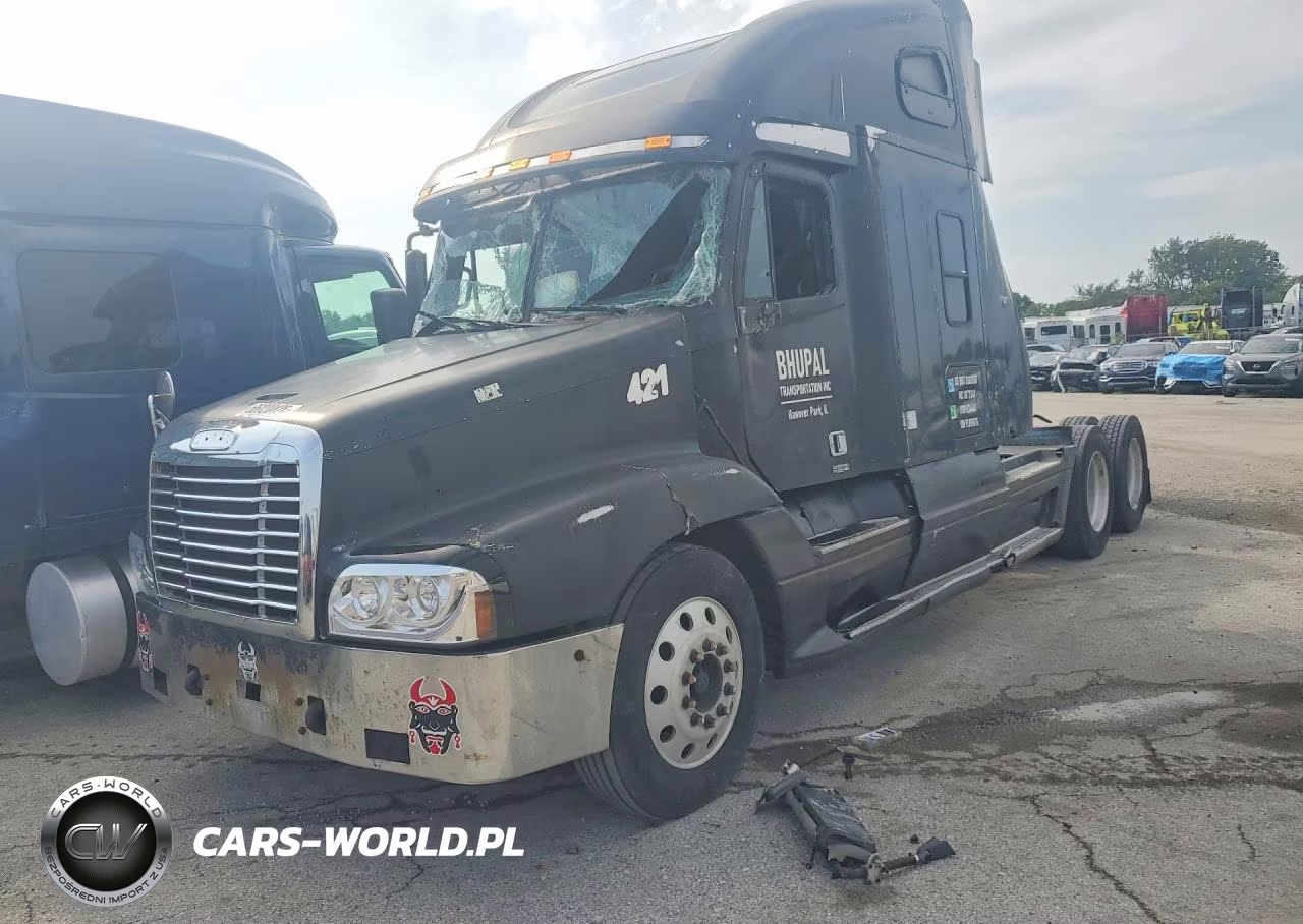 2000 Freightliner Flc120 Semi Truck