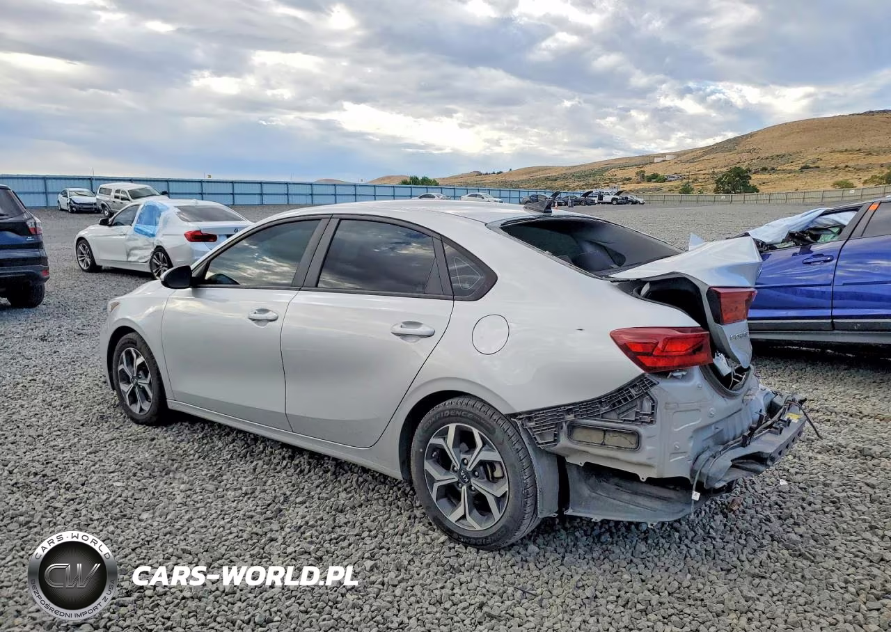 2021 Kia Forte Lxs VIN:3KPF24AD4ME349074 - 2