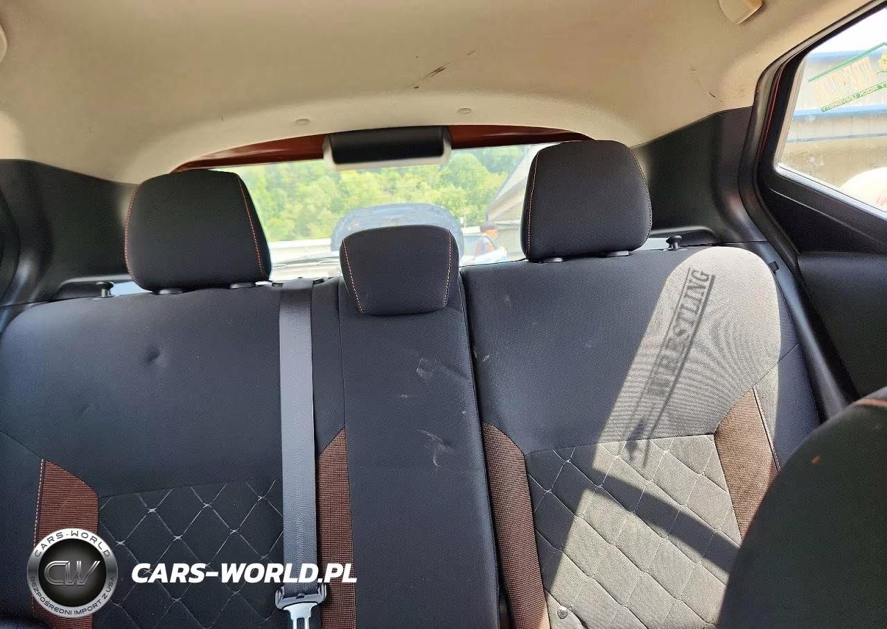 2019 Nissan Kicks Sr VIN:3N1CP5CU5KL524872 - 10