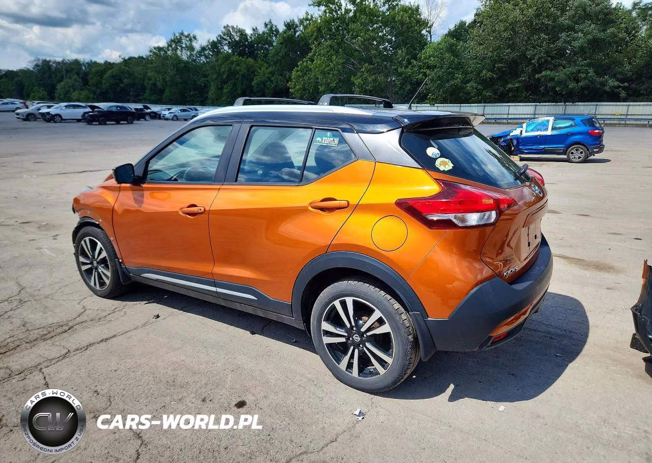2019 Nissan Kicks Sr VIN:3N1CP5CU5KL524872 - 2